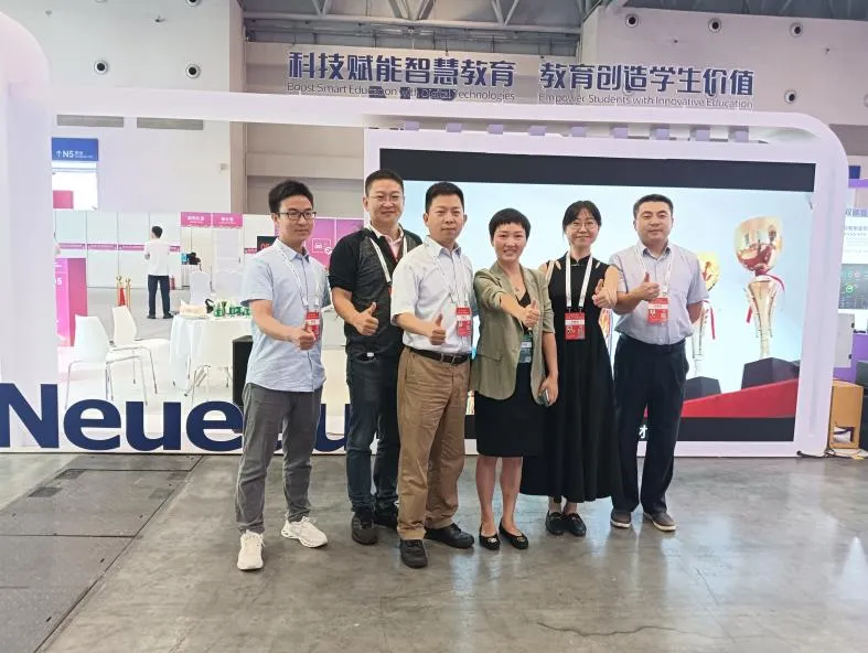 助力第二届“一带一路”国际技能大赛智能汽车软件技术表演赛顺利举办